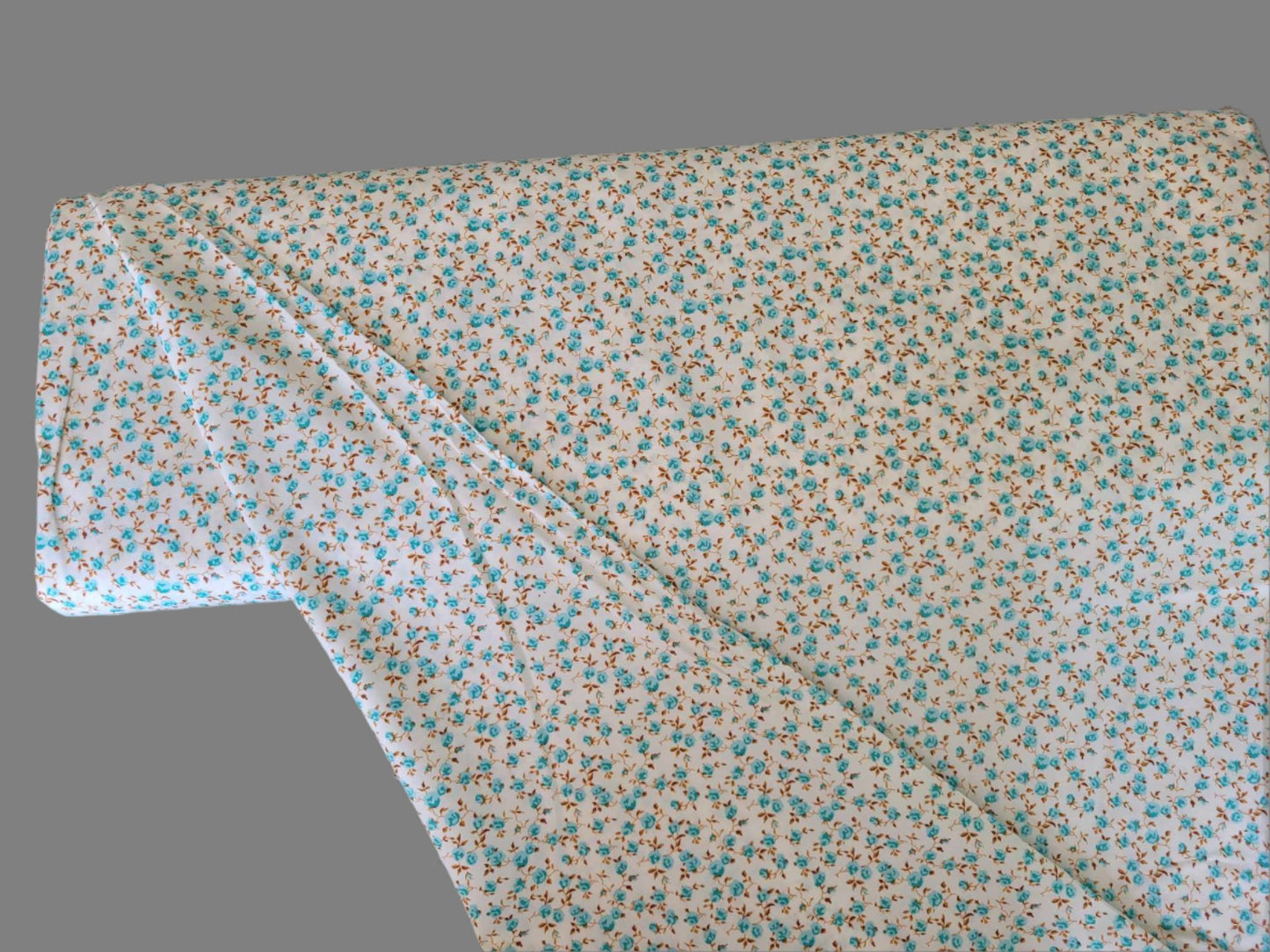 Stretch Cotton Poplin- Minty Roses