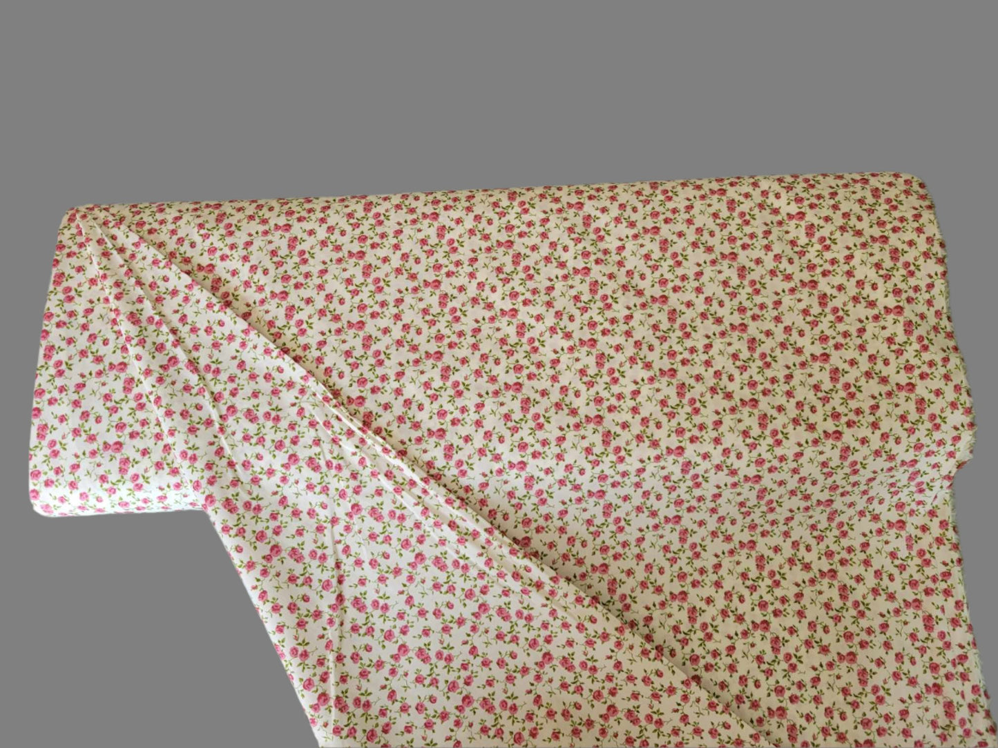 Stretch Cotton Poplin-Roses Ivory